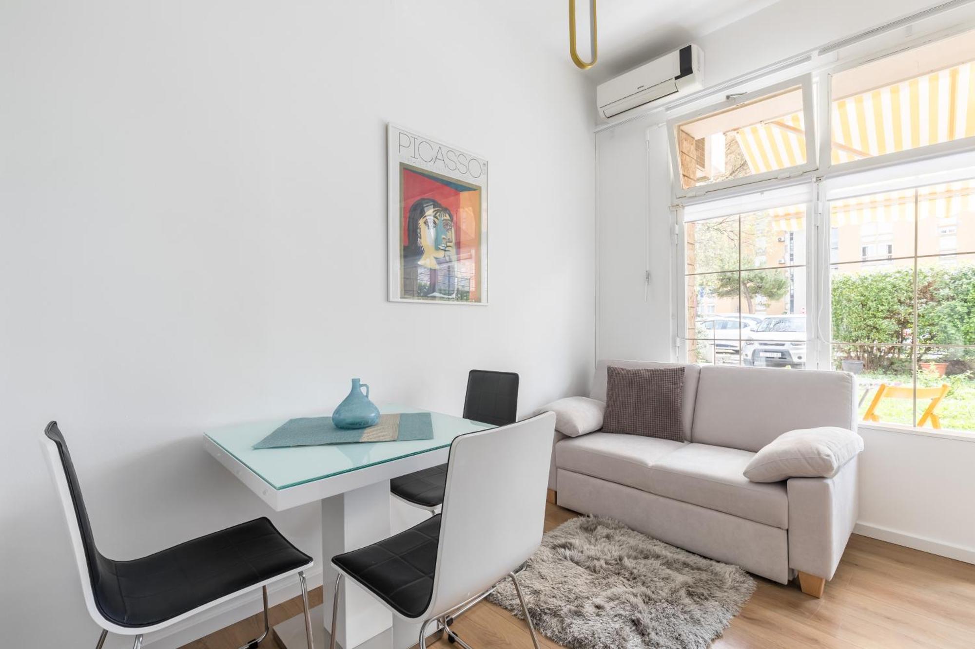 Apartment Modern Studio Near Znjan Beach 스플리트 외부 사진
